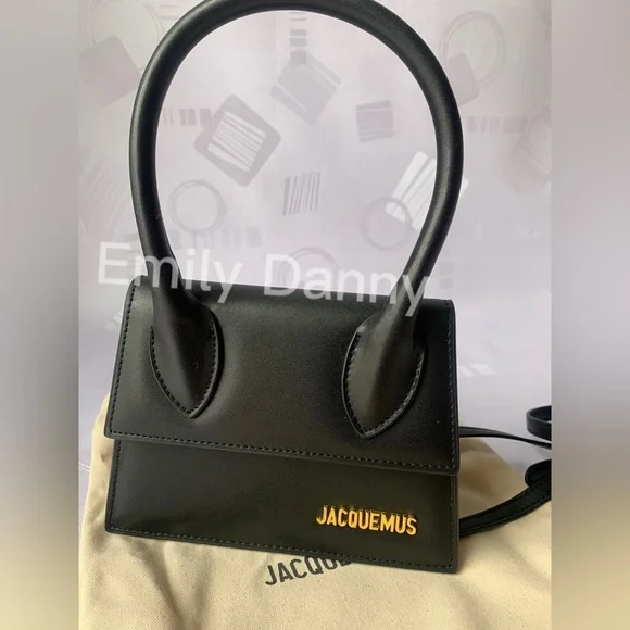 JACQUEMUS Le Chiquito moyen leather handbag - Picture 3 of 11